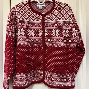 Petite large winter sweater.